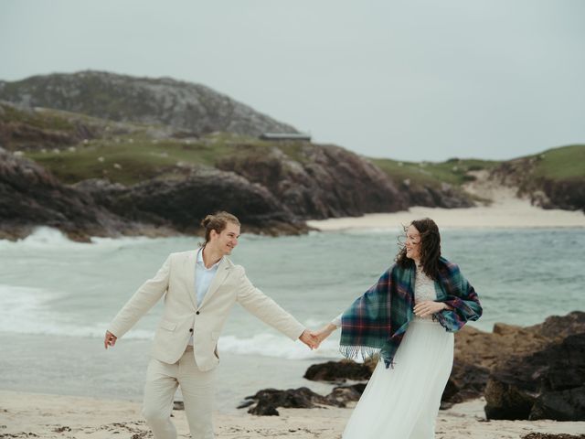 Lukas and Hanna's Wedding in Lochinver, Highlands 27