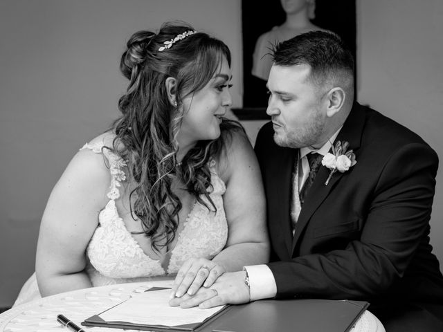 Callum and Alice&apos;s Wedding in Rickmansworth, Hertfordshire 22