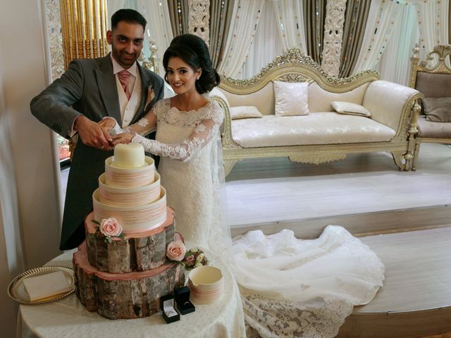 Sana and Muhammad&apos;s Wedding in Birmingham, West Midlands 26
