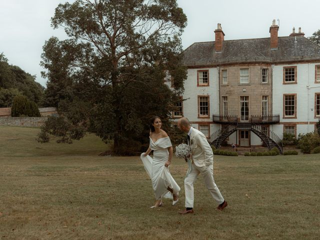 Diederick and Melissa&apos;s Wedding in East Lothian, Lothian &amp; Borders 39