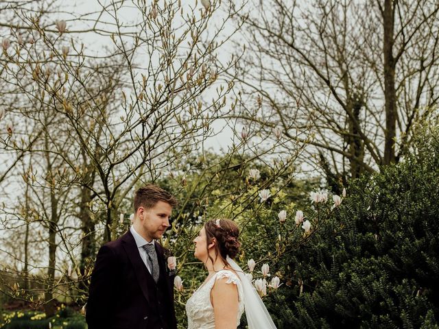 Mark and Grace&apos;s Wedding in Beccles, Suffolk 4