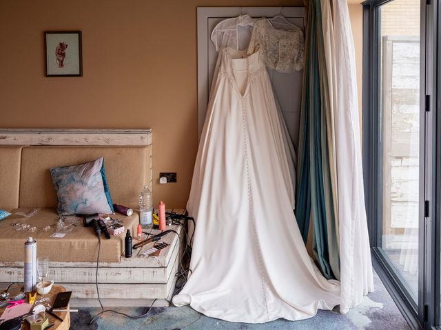 Paul and Victoria's Wedding in Brighton, East Sussex 10