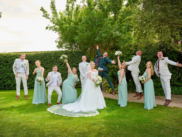 Miguel and Hollie's Wedding in Folkestone, Kent 11