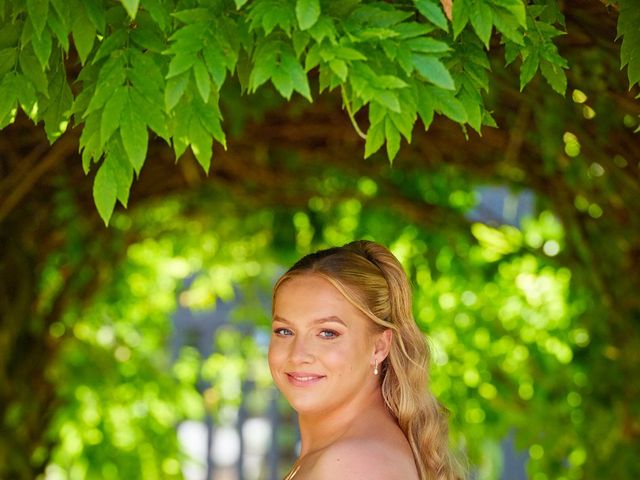 Miguel and Hollie's Wedding in Folkestone, Kent 13