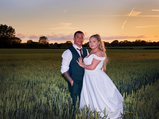 Miguel and Hollie's Wedding in Folkestone, Kent 16