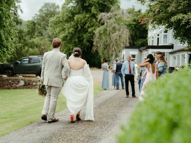 Kieran and Becki's Wedding in Culloden Inverness, Highlands 27