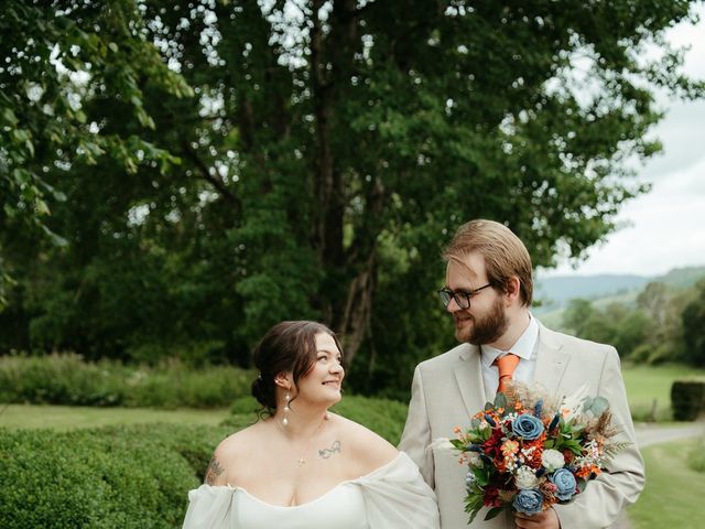 Kieran and Becki's Wedding in Culloden Inverness, Highlands 35