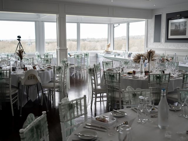 Wayne and Sam&apos;s Wedding in Fareham, Hampshire 5