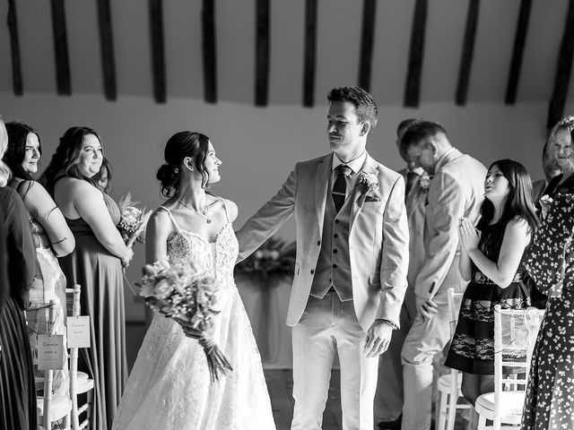 Wayne and Sam&apos;s Wedding in Fareham, Hampshire 28