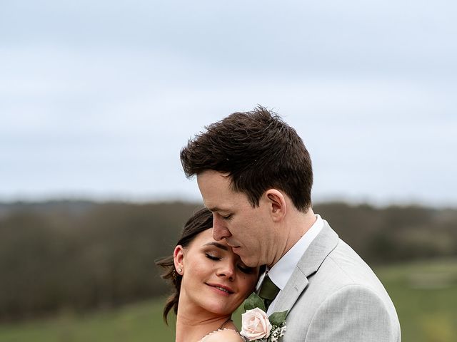 Wayne and Sam&apos;s Wedding in Fareham, Hampshire 35
