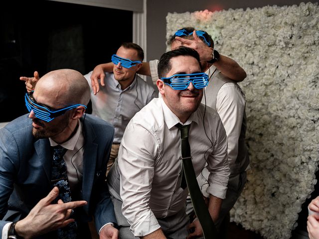 Wayne and Sam&apos;s Wedding in Fareham, Hampshire 47