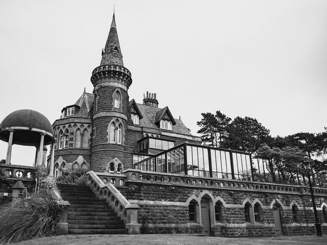 Joe and Morgan's Wedding in Saltburn-by-the-Sea, North Yorkshire 3