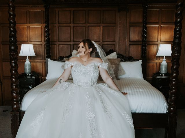 Joe and Morgan's Wedding in Saltburn-by-the-Sea, North Yorkshire 5