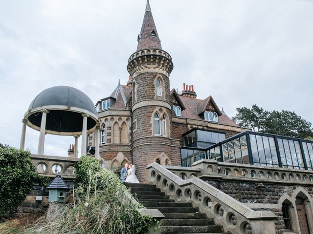 Joe and Morgan's Wedding in Saltburn-by-the-Sea, North Yorkshire 7