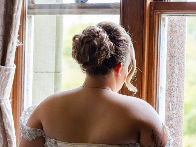 Joe and Morgan's Wedding in Saltburn-by-the-Sea, North Yorkshire 9
