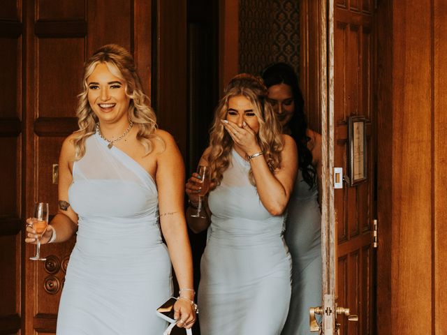 Joe and Morgan's Wedding in Saltburn-by-the-Sea, North Yorkshire 10