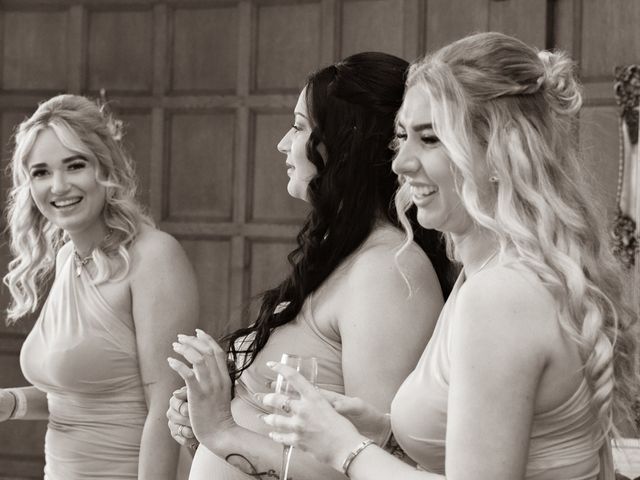 Joe and Morgan's Wedding in Saltburn-by-the-Sea, North Yorkshire 11