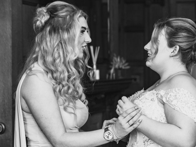 Joe and Morgan's Wedding in Saltburn-by-the-Sea, North Yorkshire 14