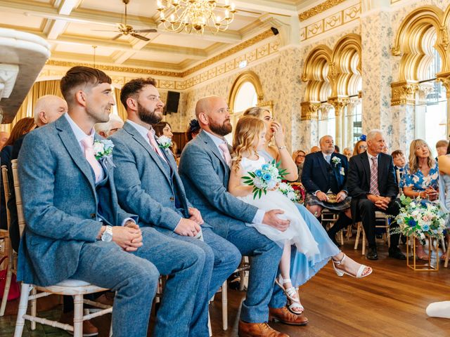Joe and Morgan's Wedding in Saltburn-by-the-Sea, North Yorkshire 17