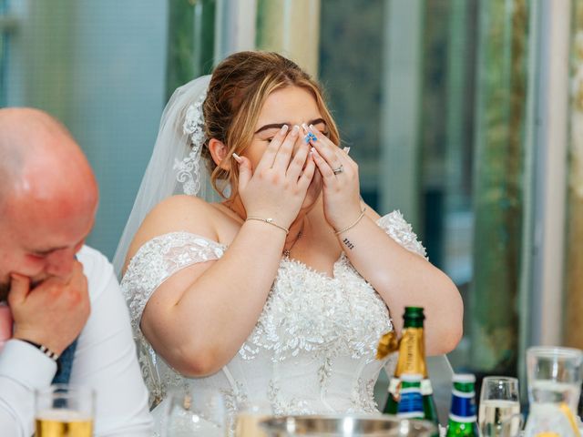 Joe and Morgan's Wedding in Saltburn-by-the-Sea, North Yorkshire 23