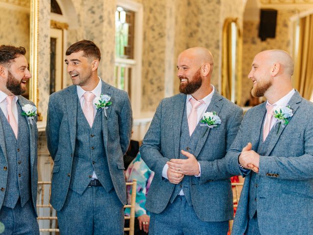 Joe and Morgan's Wedding in Saltburn-by-the-Sea, North Yorkshire 31