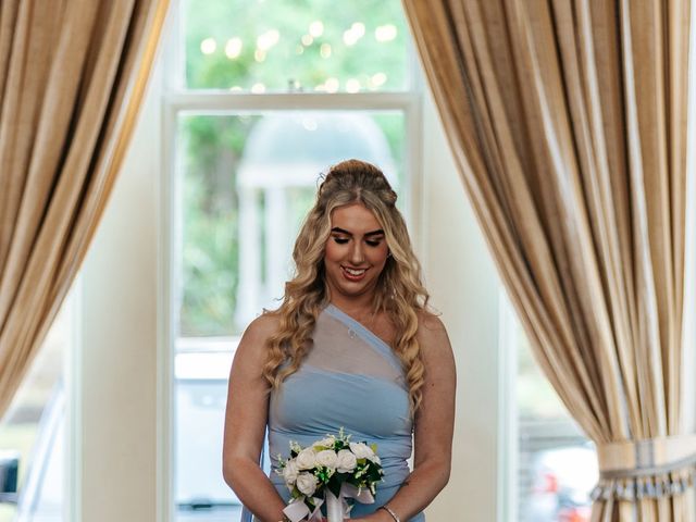 Joe and Morgan's Wedding in Saltburn-by-the-Sea, North Yorkshire 32