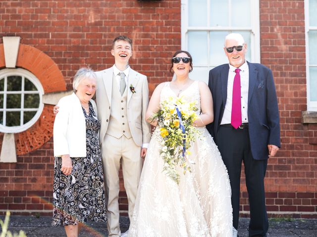 Joshua and Lucy's Wedding in Bromsgrove, Worcestershire 6