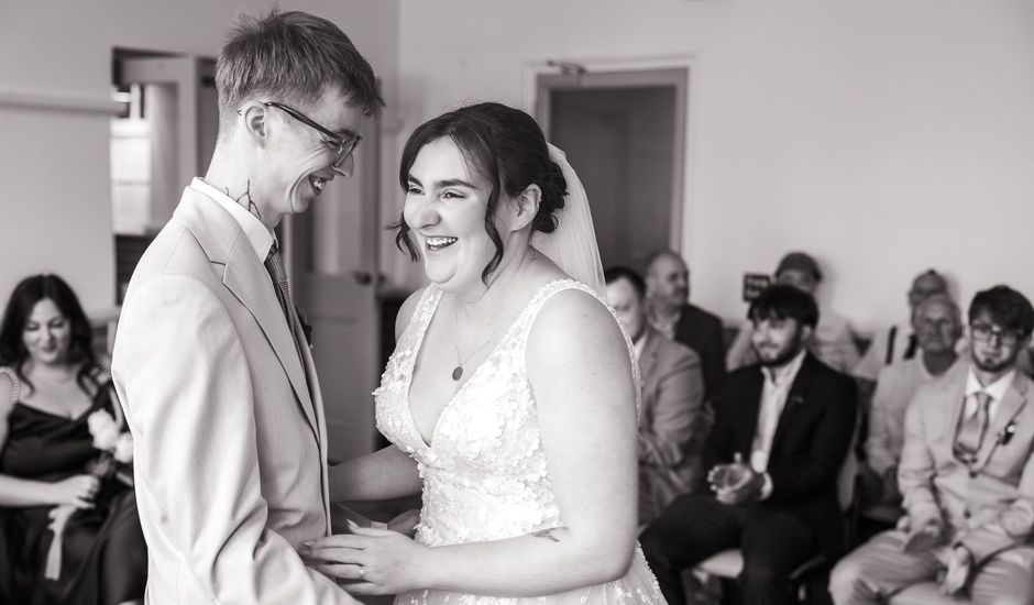 Joshua and Lucy's Wedding in Bromsgrove, Worcestershire