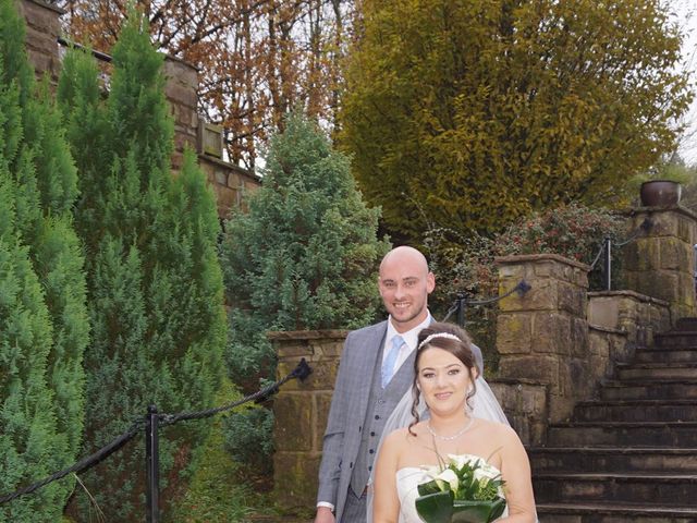 Chris and Louise&apos;s Wedding in Preston, Lancashire 7