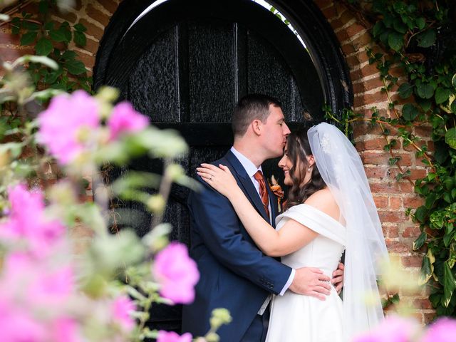 Sam and Anna's Wedding in Milton Keynes, Buckinghamshire 14