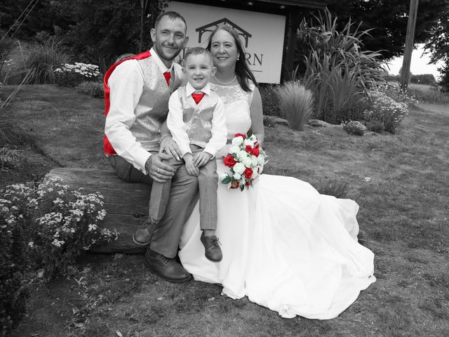 Lee and Amy's Wedding in Marston, Lincolnshire 17