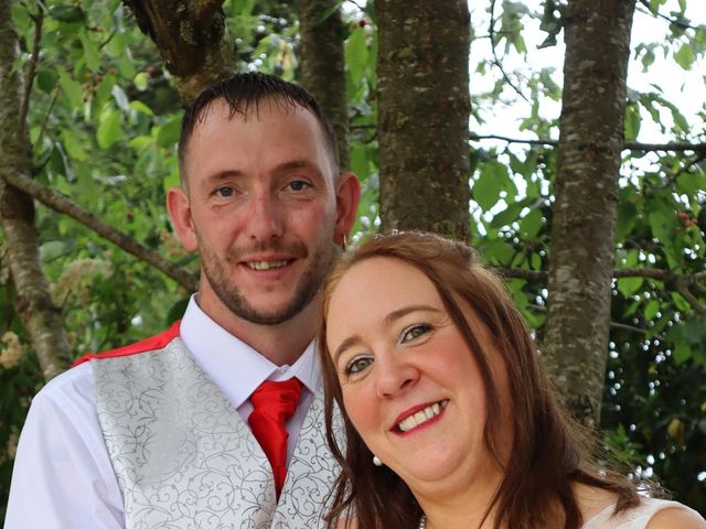 Lee and Amy's Wedding in Marston, Lincolnshire 26