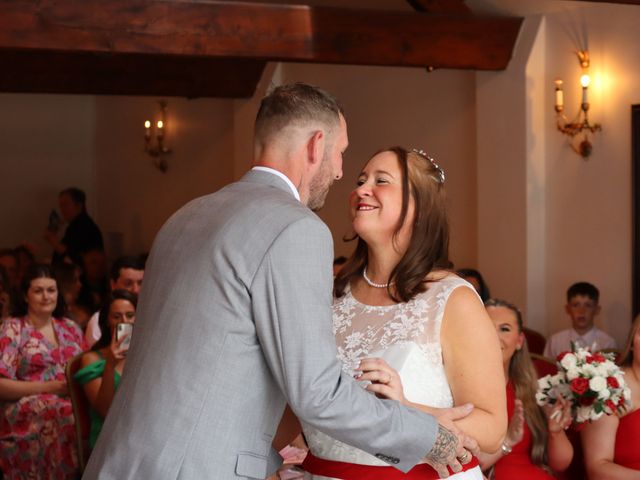 Lee and Amy's Wedding in Marston, Lincolnshire 30