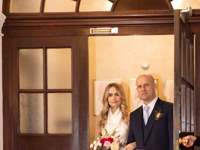 Mason and Katie's Wedding in Kensington &amp; Chelsea, West London 17