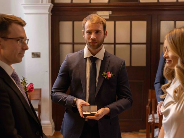 Mason and Katie's Wedding in Kensington &amp; Chelsea, West London 20
