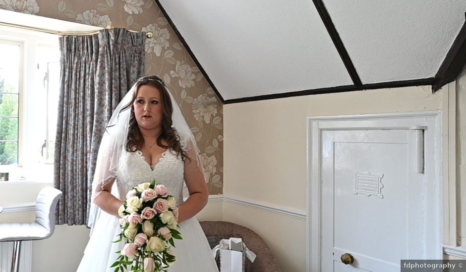 Jamie and Jessica's Wedding in Farnborough, Hampshire