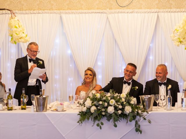 Tony and Amy&apos;s Wedding in Hemel Hempstead, Hertfordshire 123