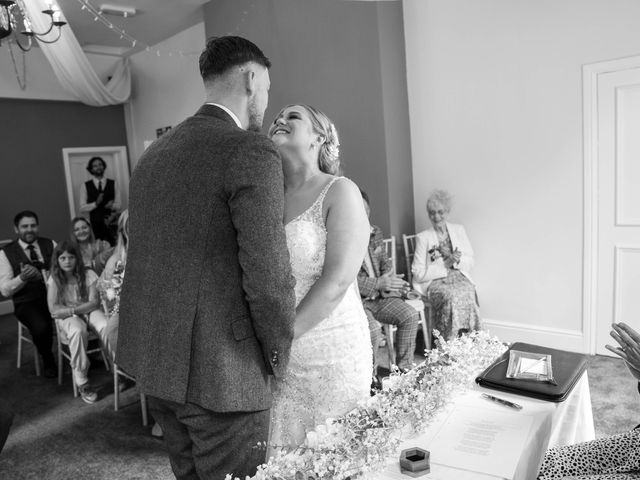 Jordan and Laura&apos;s Wedding in Stoke-on-Trent, Staffordshire 23