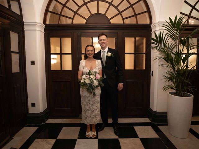 Sam and Jess's Wedding in Kensington &amp; Chelsea, West London 25