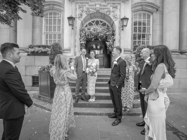 Sam and Jess's Wedding in Kensington &amp; Chelsea, West London 30