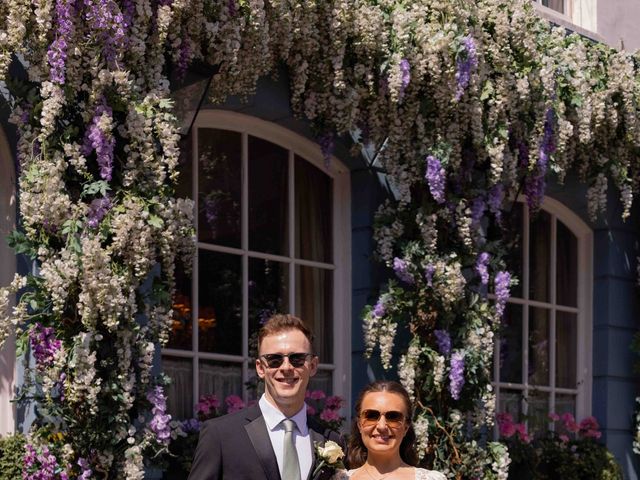 Sam and Jess's Wedding in Kensington &amp; Chelsea, West London 39
