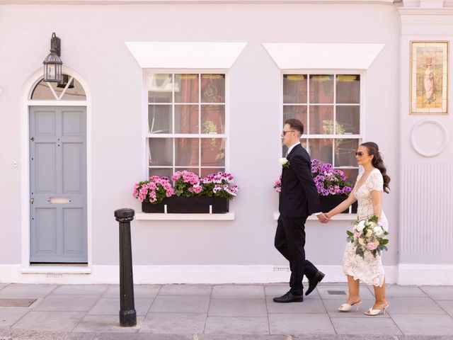 Sam and Jess's Wedding in Kensington &amp; Chelsea, West London 43