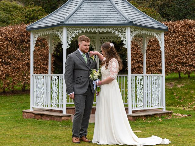 Abi and Edward&apos;s Wedding in Taunton, Somerset 9