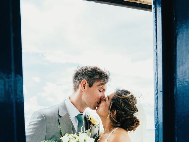 Chris and Mary Ann's Wedding in Southend On Sea, Essex 4