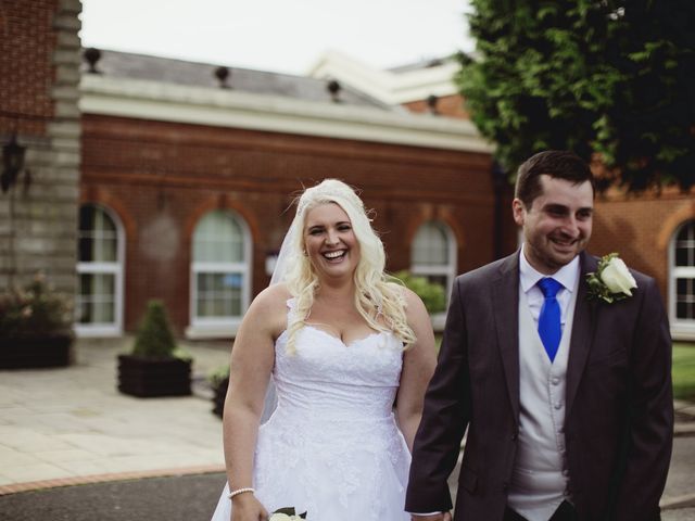 Lindsey and Mike&apos;s Wedding in Newton Le Willows, Merseyside 57