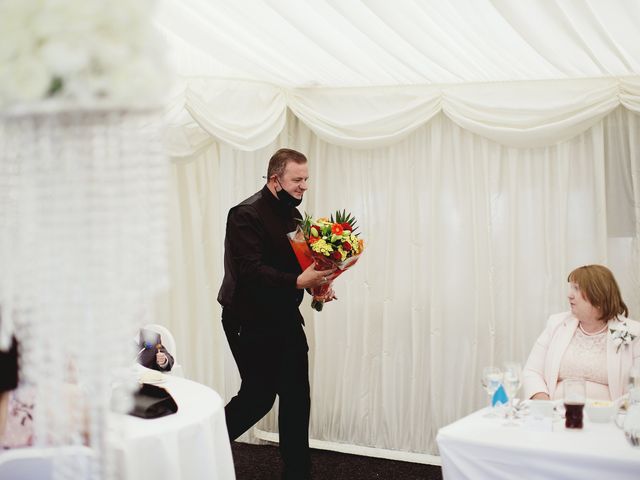 Lindsey and Mike&apos;s Wedding in Newton Le Willows, Merseyside 66