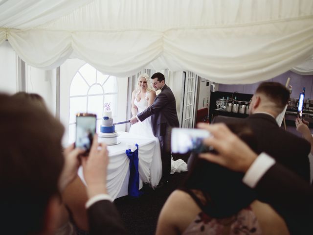 Lindsey and Mike&apos;s Wedding in Newton Le Willows, Merseyside 91