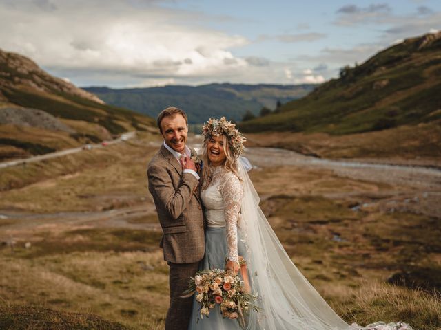 Arran and Rhiannon&apos;s Wedding in Lake District , Cumbria 12