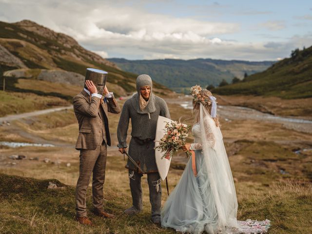 Arran and Rhiannon&apos;s Wedding in Lake District , Cumbria 13