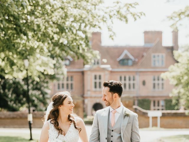 Hannah and Matthew&apos;s Wedding in Milton Keynes, Buckinghamshire 51